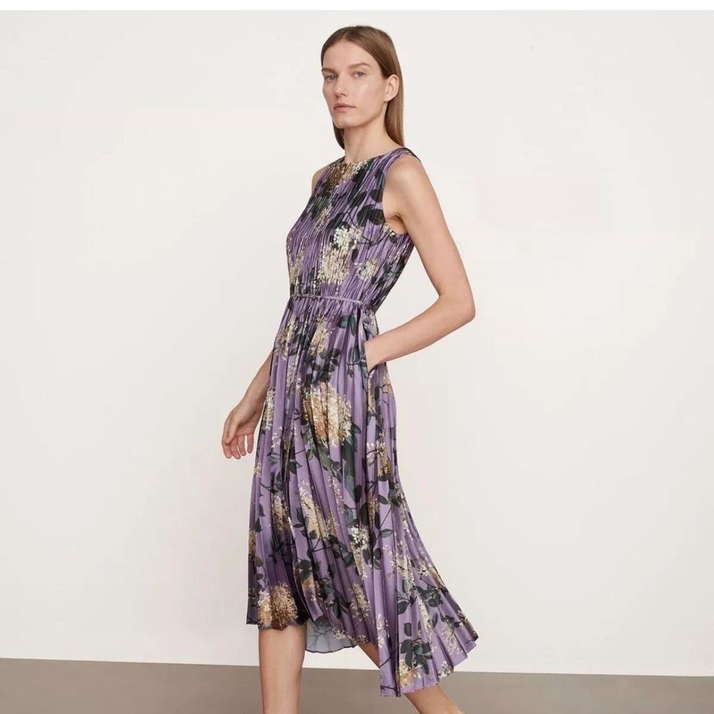 NWT VINCE Lilac Micro Pleated Boat Neck Dress in Plum Night Size Medium XS